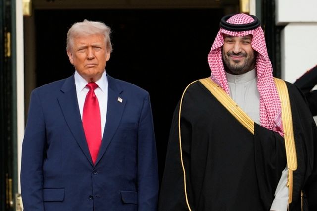 Trump says Mideast allies have reached outlines of deal to end Iran war, says US to stop new strikes (World)