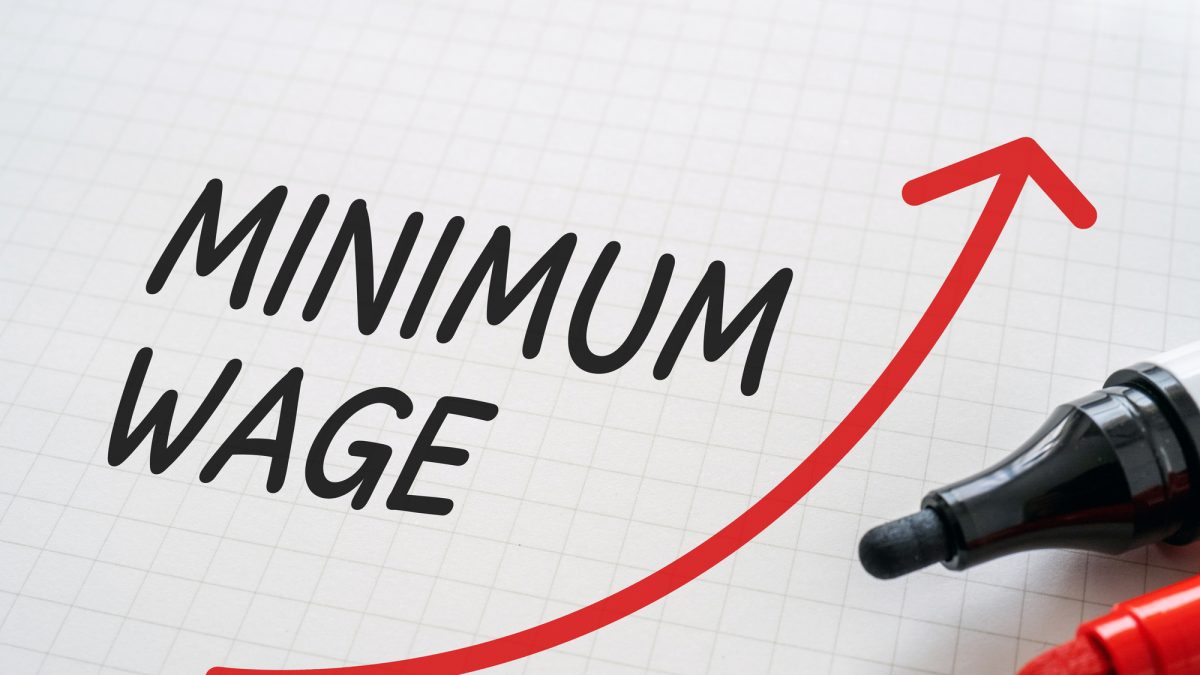 Bump in Ontario’s minimum wage goes into effect Wednesday