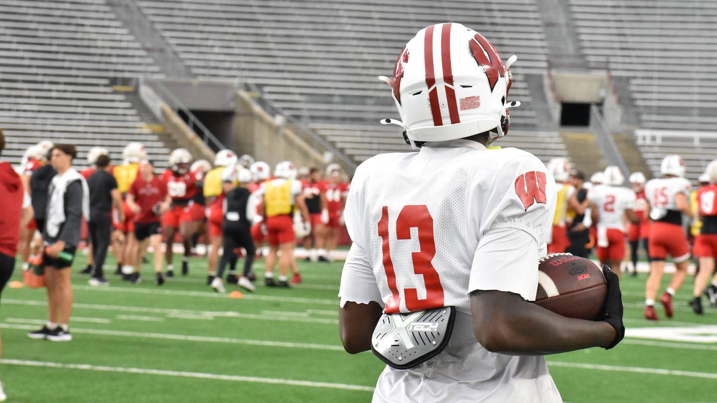 Winners and Losers From Day 4 of Wisconsin Football's Fall Camp