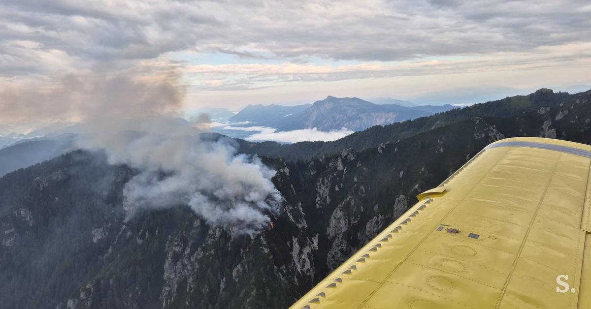 Žarišča na pobočju nad Srednjih Vrhom začasno omejili