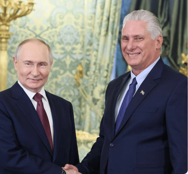 La Russia non intende abbandonare Cuba. Mosca è con il Sud del mondo e in Europa il premier slovacco Fico si oppone a nuove sanzioni (A. Puccio)
