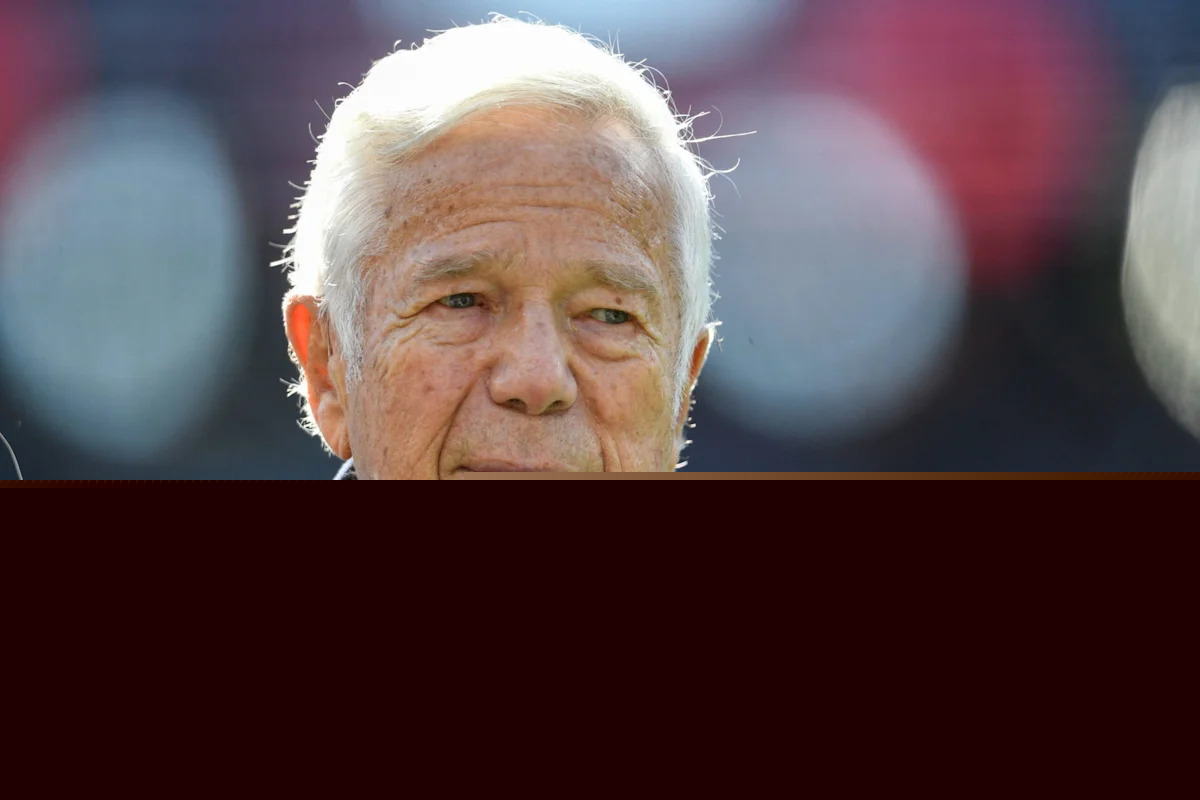 “Worst Excuse”: Boston Radio Host Rip Robert Kraft’s Reason for Missing Adam Vinatieri’s Hall of Fame Induction