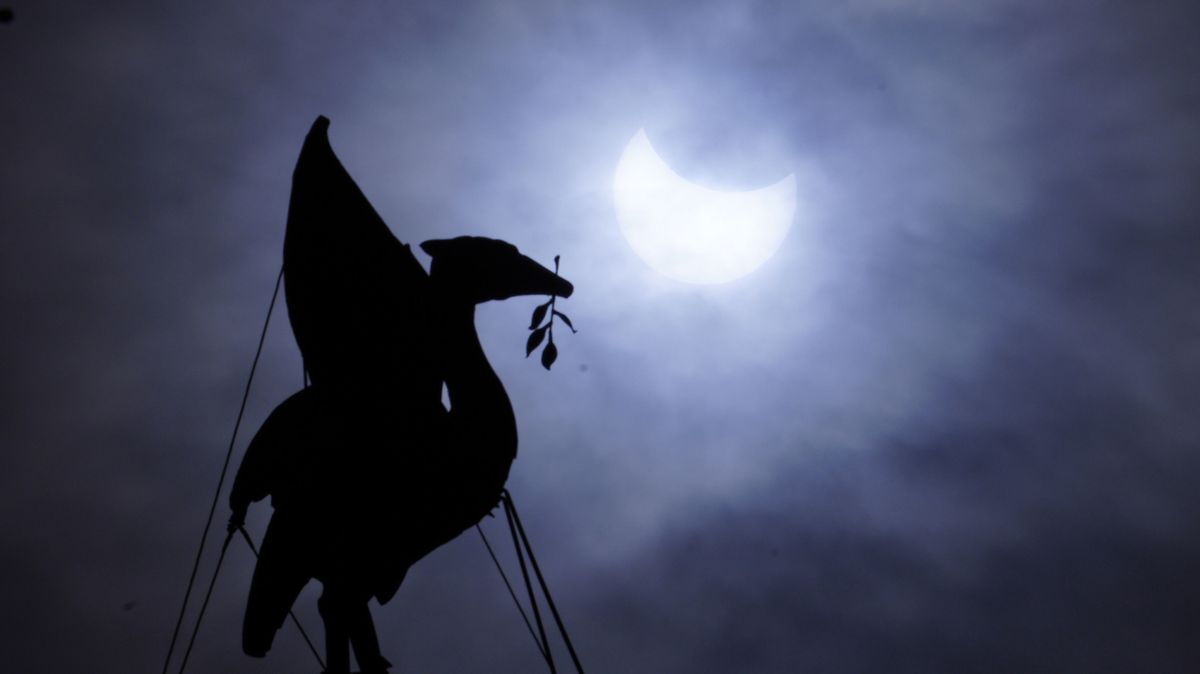 Exact time the Solar Eclipse 2026 will be visible from Liverpool