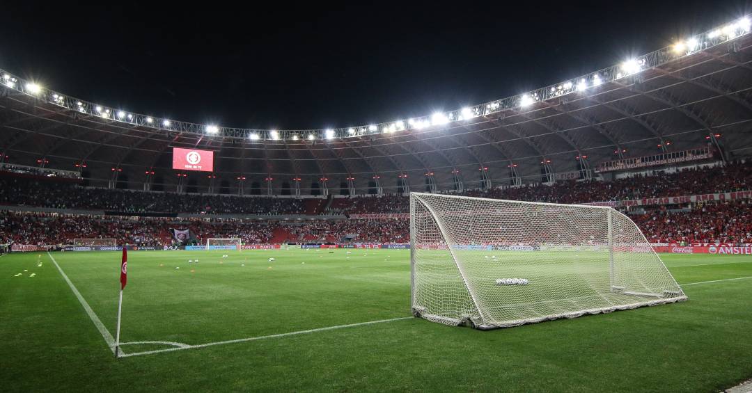 Internacional x Corinthians no Brasileirão: onde assistir, horário e escalações