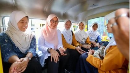 Angkutan Pelajar Gratis, Solusi Cerdas Banyuwangi Tolong Pelajar dan Sopir Angkot