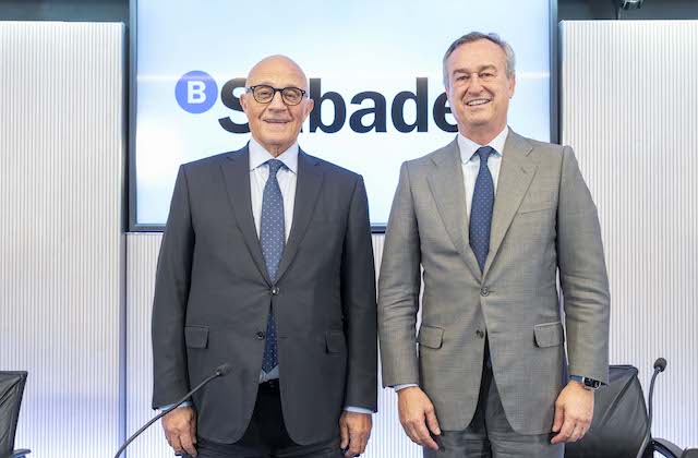 Sabadell recommends rejecting BBVA’s improved takeover bid, but third-largest shareholder David Martínez accepts it