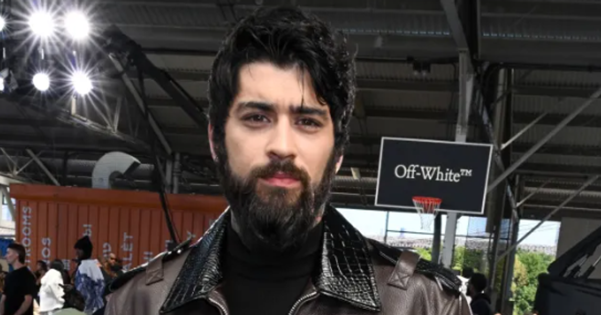 Zayn Malik's brutal dig at Harry Styles during gig leaves One Direction fans baffled