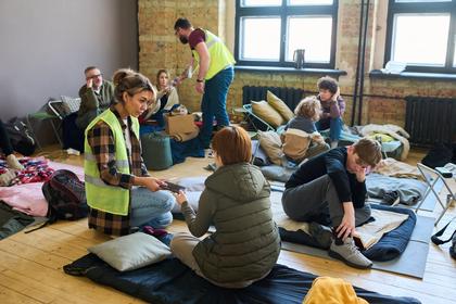 Local Volunteers Launch Bed Drive To Help Kids Without Places To Sleep