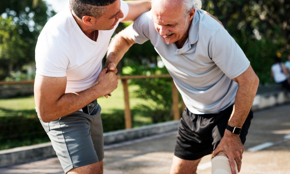 Everyday Kindness: Tips for Connecting With Someone Living With Dementia