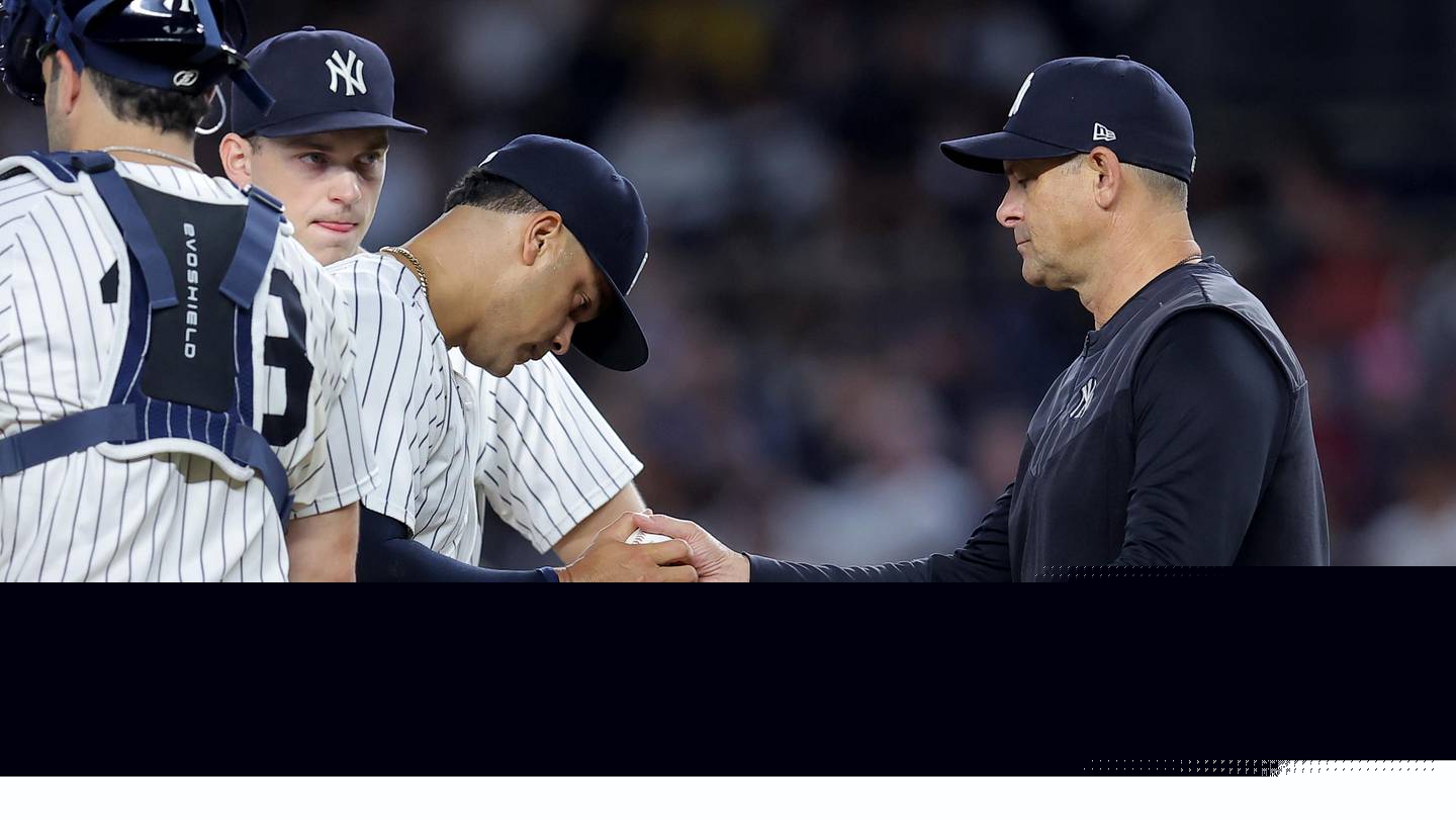 Tigers force Yankees bullpen to make hilariously embarrassing history in 12-2 rout