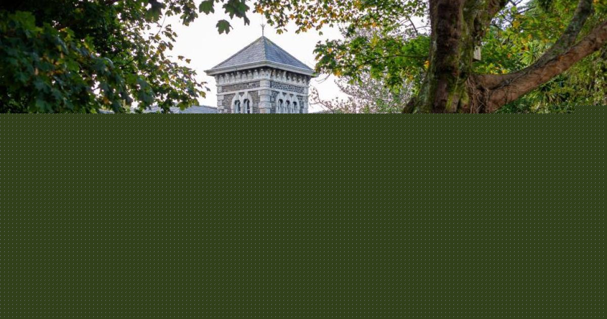 Bangor private school placed on the market one month after permanent closure