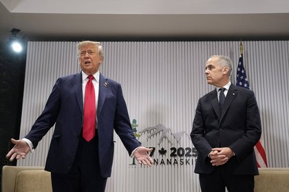 Oficiali ai administrației Trump s-au întâlnit repetat cu separatiștii de extremă-dreapta din Canada, pe fondul rupturii dintre Washington și Ottawa