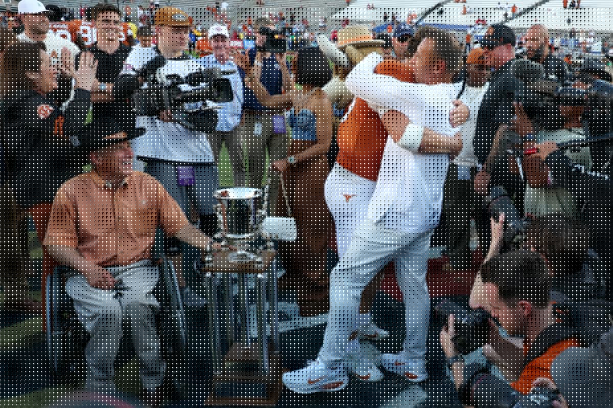 Steve Sarkisian Shares Telling Update on Arch Manning Before 2026 Season