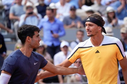 Where to watch Carlos Alcaraz vs. Alexander Zverev: Tennis free stream