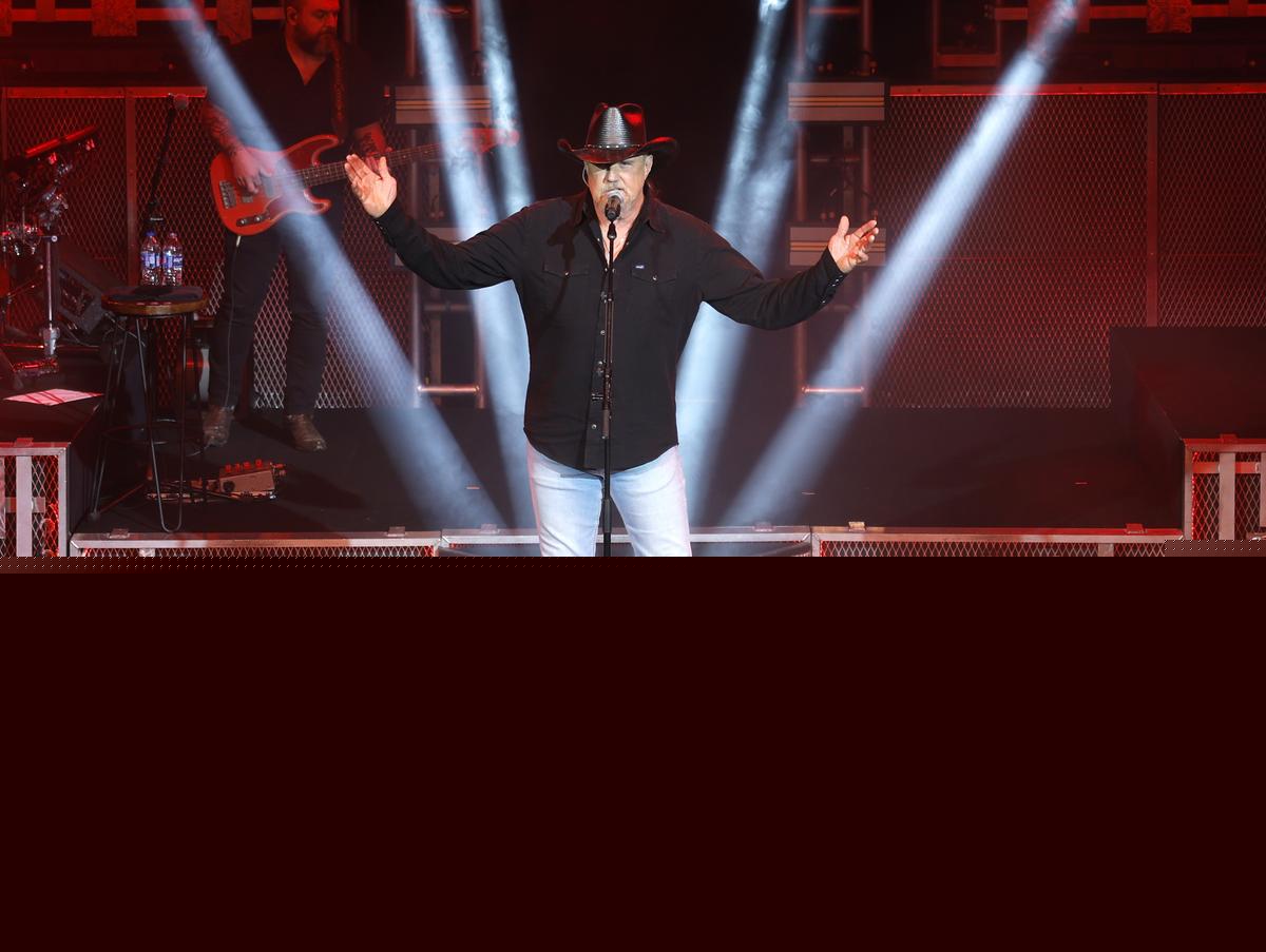 Trace Adkins Brings His 30th Tour to Grand Junction