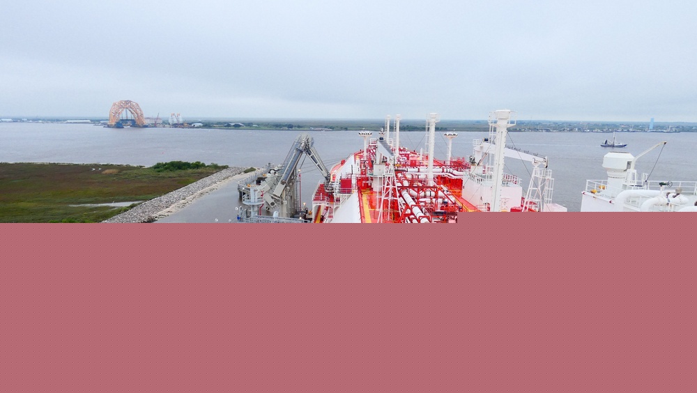 Transgaz: investiție într-un terminal american de LNG. Gazele lichefiate din SUA ar urma să ajungă în Republica Moldova prin România
