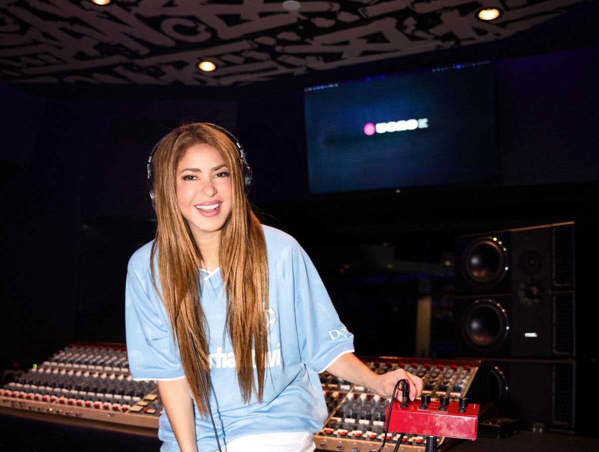 Shakira anuncia que su gira llegará a Japón este año
