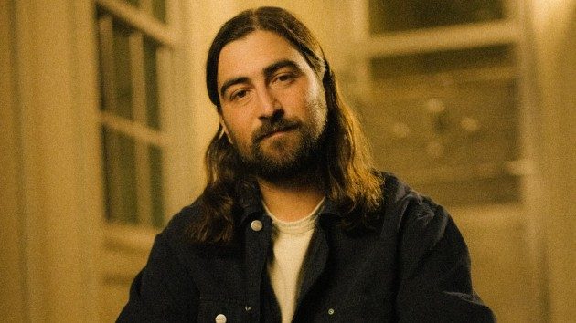 Noah Kahan reacts to White House using his music on social media