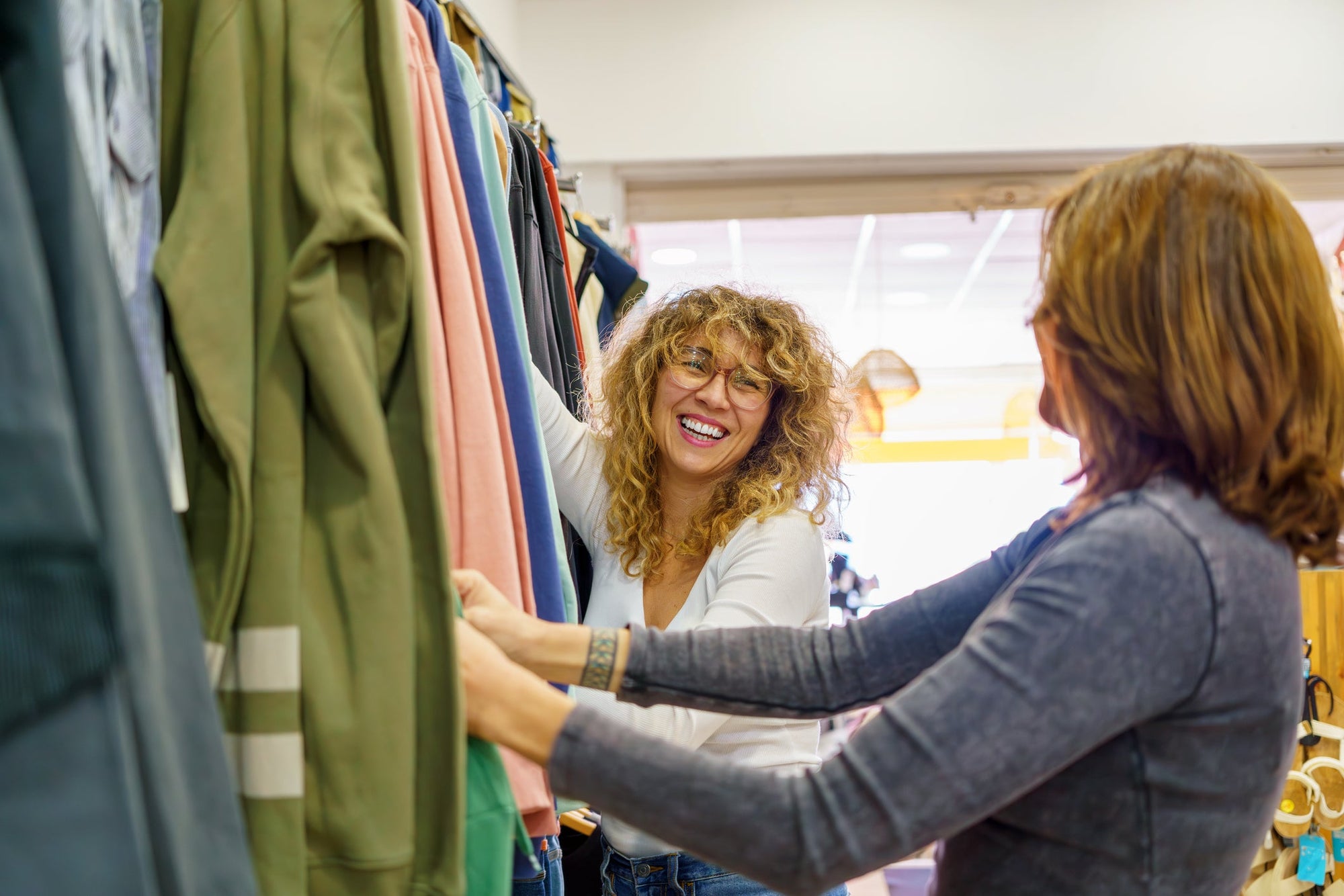 Philadelphia Nonprofit Launches Free Workshops, Clothing Events