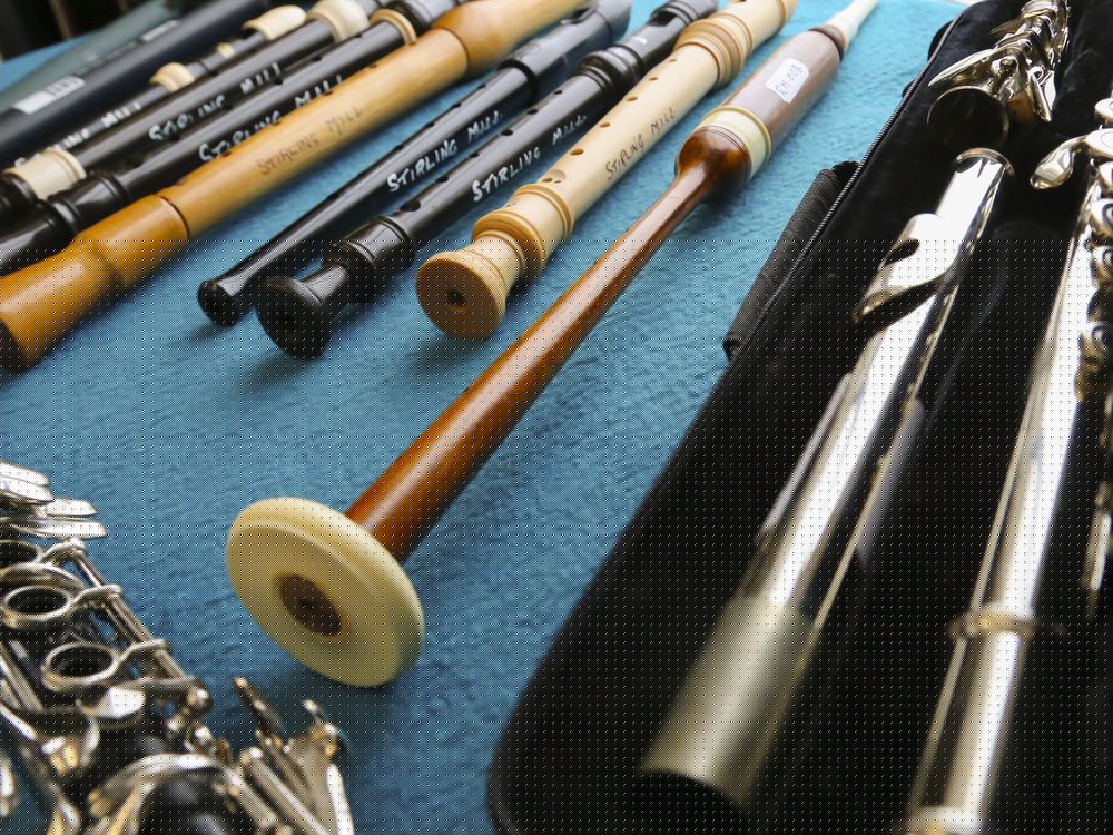 Gartshore, junior instructors teach music in 1976: IN OTHER YEARS