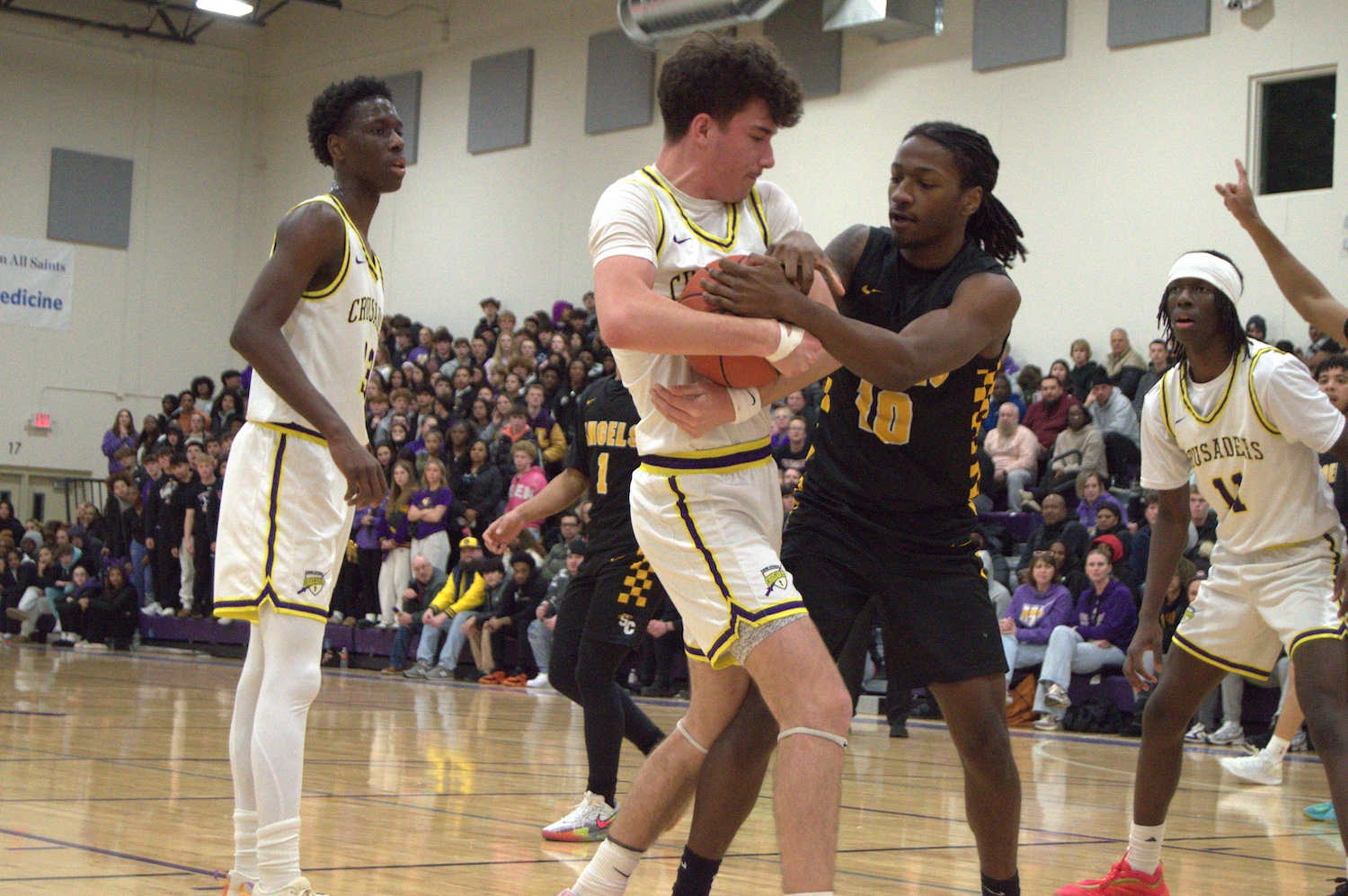 Boys High School Basketball: Racine Lutheran rallies to stun St. Catherine’s in final seconds