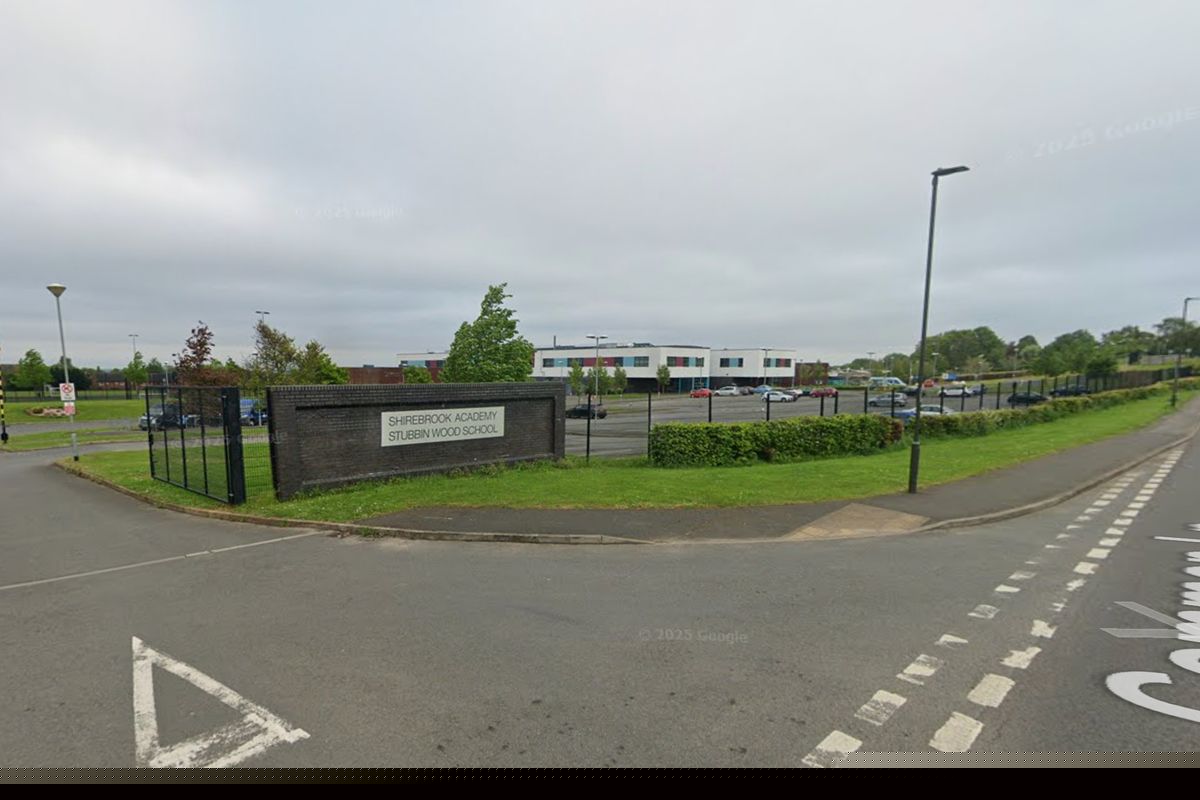 IT teacher who failed to declare she was in a relationship with a sex offender banned from the classroom