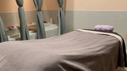 New massage therapy school opens in Yuma