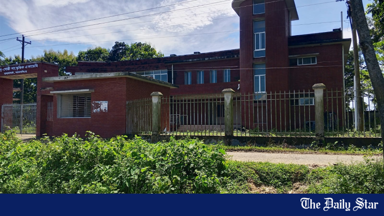 <a href="https://www.thedailystar.net/news/bangladesh/news/ethnic-cultural-academy-6-years-facility-remains-unused-4243591" hreflang="en">Ethnic Cultural Academy: 6 years on, facility remains unused</a>