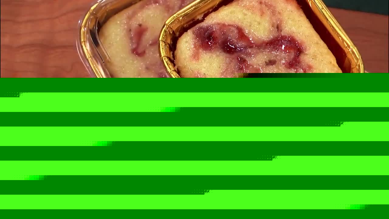 Fruit swirled picnic cake