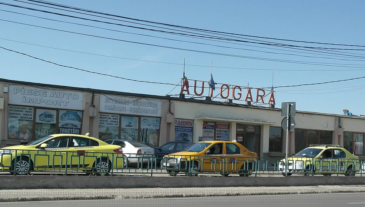 Comentariu la O nouă stație de taxi amenajată la Autogară de Clever