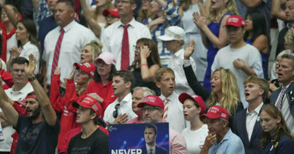 Charlie Kirk's memorial underway in Arizona (VIDEOS)