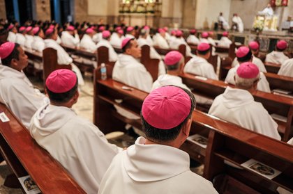 Filipino prelate warns brother bishops against ‘scandal’ of ‘lavish hospitality’