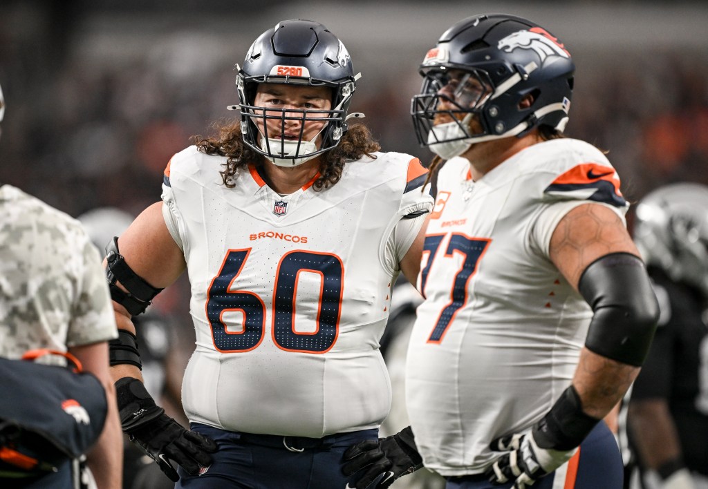 Sean Payton defends Broncos center Luke Wattenberg after penalty-filled Bengals outing