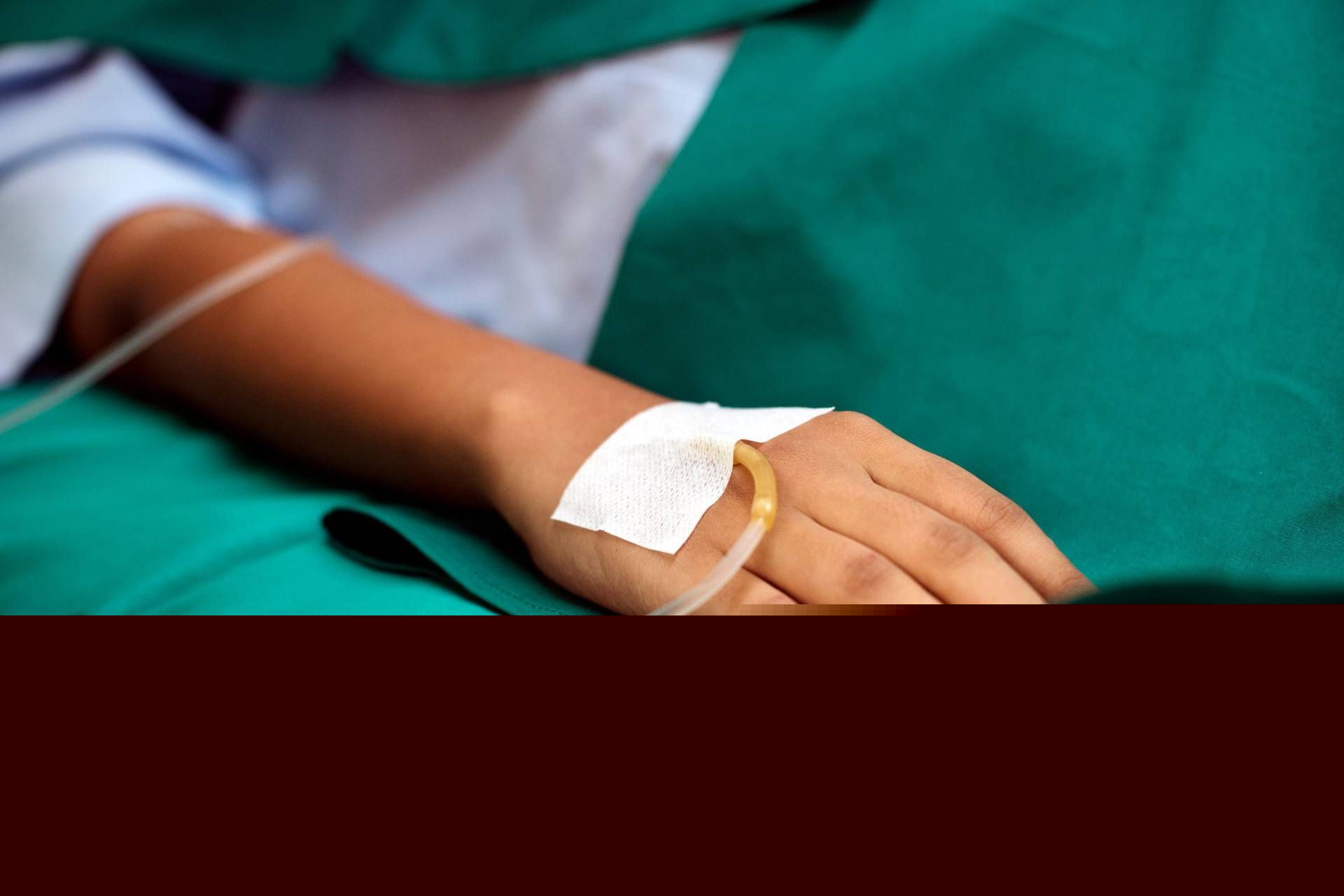 "Ho dolori pazzeschi", c'è un'anguilla viva nell'intestino: il caso (quasi) unico al mondo