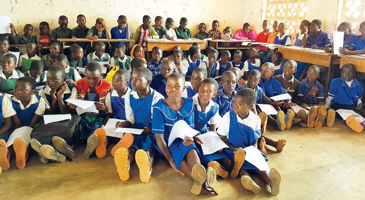 Teachers remain unlicensed despite council mandate