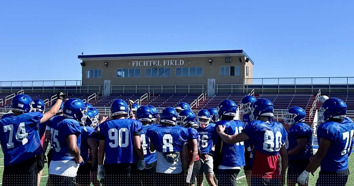CCL football: Marmion, Leo building for return to playoffs after Prep Bowl appearances last season