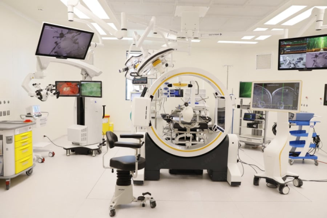 Morocco Launches First Robotic Surgery Platform at Agadir University Hospital
