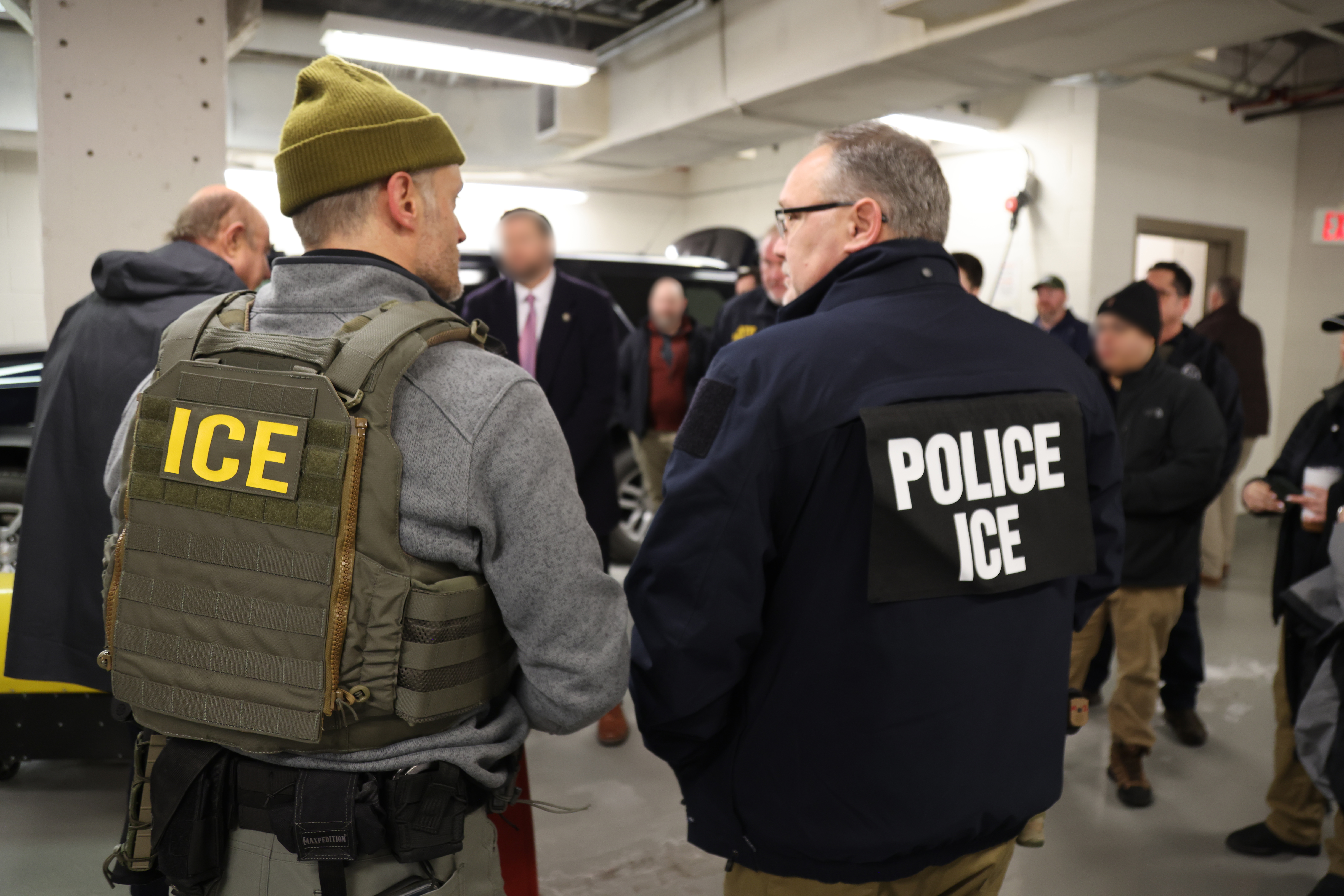 Des Moines school board places superintendent on unpaid leave after ICE arrest, license revocation