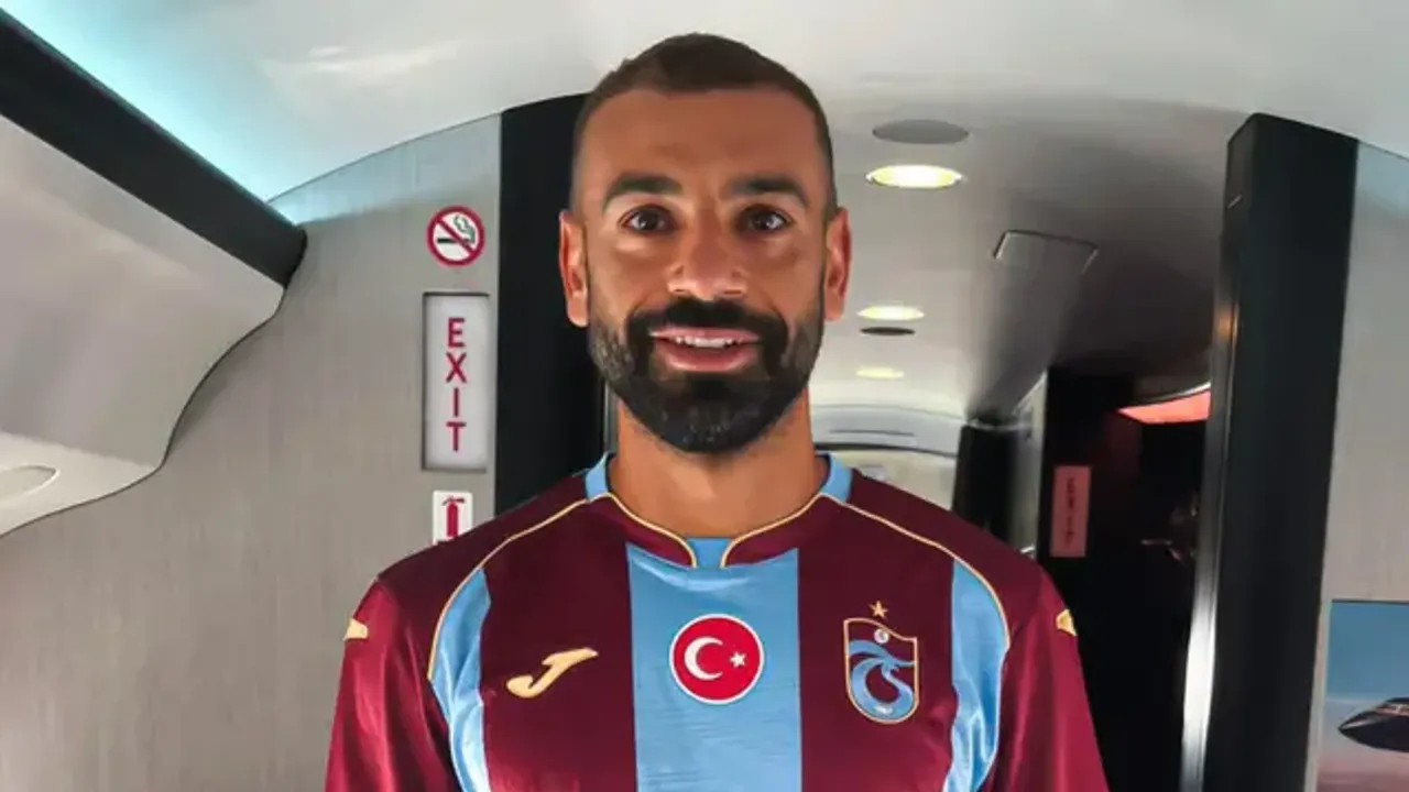 Mohamed Salah’ın Uçağı Trabzon’a İniyor