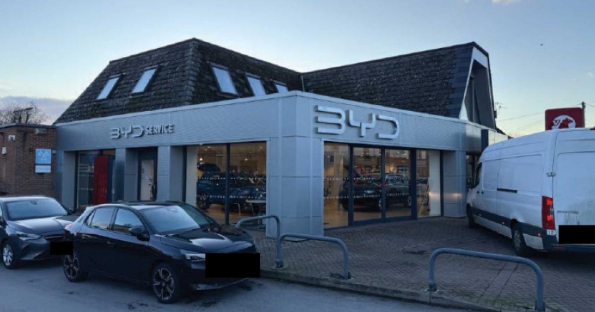 BYD dealership appears set for High Wycombe after council approves illuminated signs