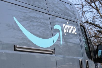 Does Amazon Deliver in Michigan on Thanksgiving or Christmas?