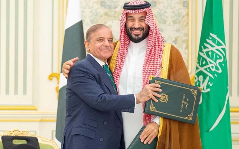 Saudi Arabia rolls over $5 billion loan for Pakistan for three years