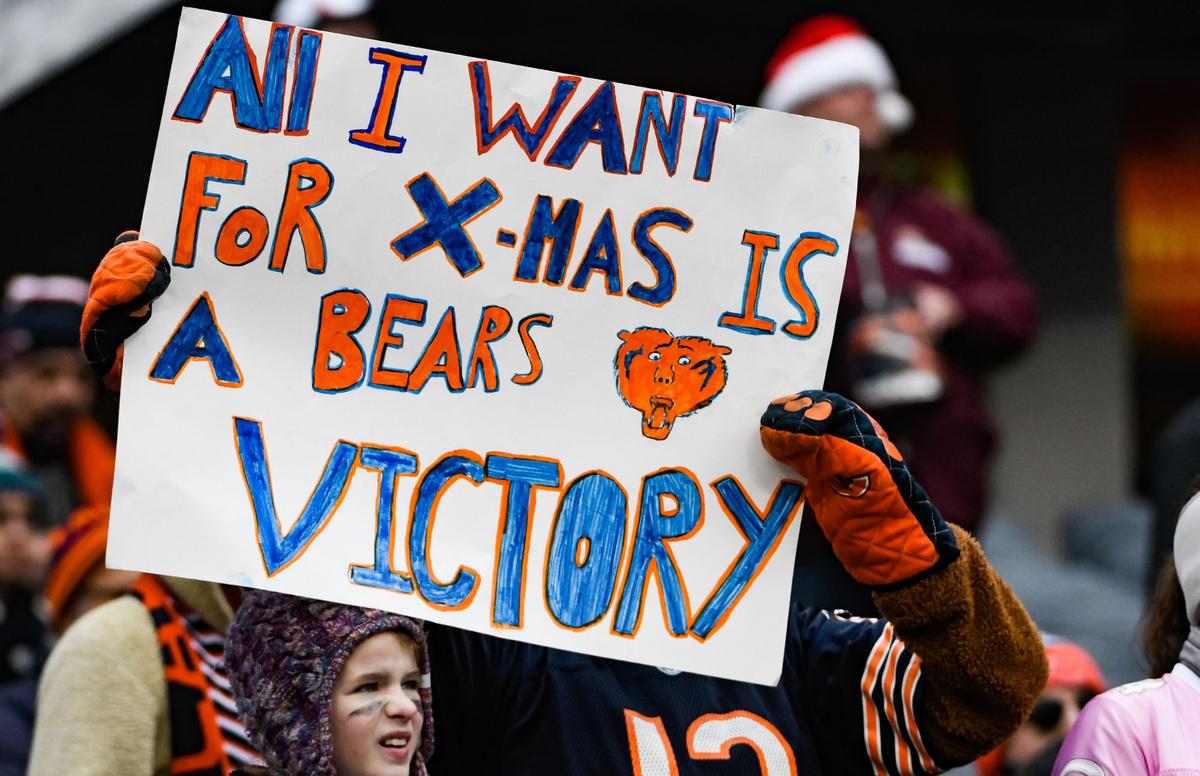 Chicago Bears Announce Players To Appear In Hallmark Chicago-Themed Christmas Movie