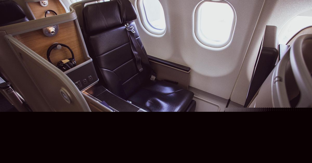Earn Up To 120,000 Bonus Qantas Points With The Qantas American Express Ultimate Card