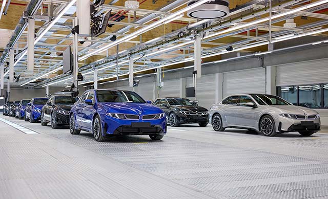 BMW Plant Munich Launches BMW i3 Series Production