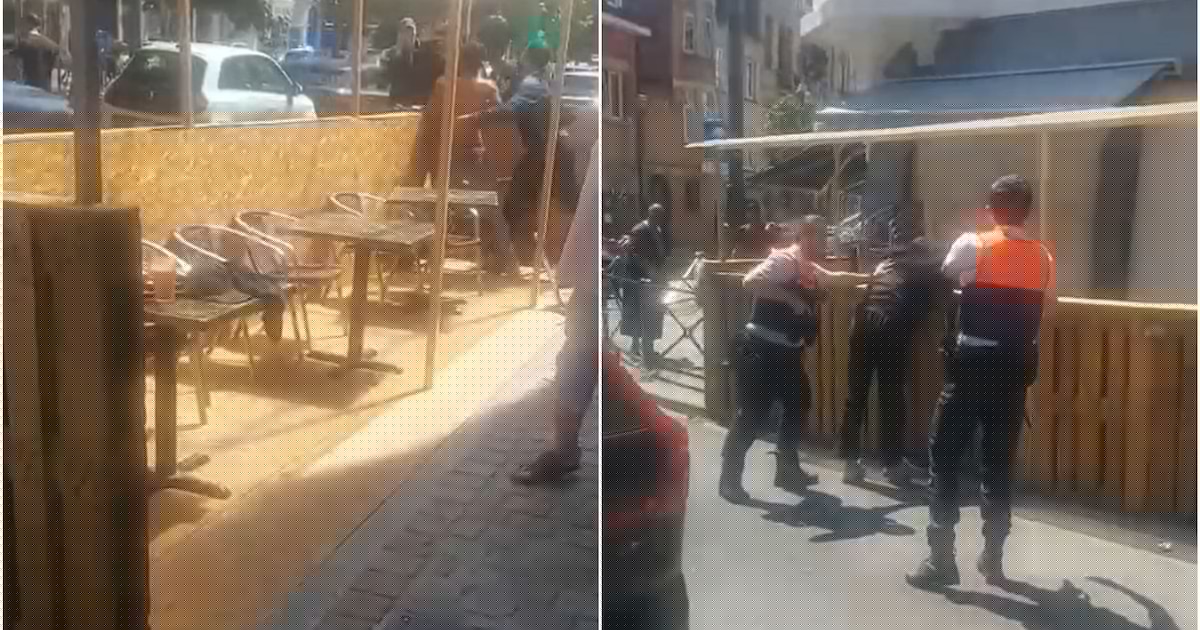 ”Il a tiré ! Tuez-le ! Tu vas mourir” : Un homme visiblement armé lynché par plusieurs personnes sur la terrasse d’un café à Molenbeek (VIDÉO)