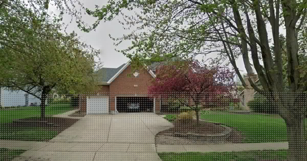 Single-family home sells in Batavia for $800,000