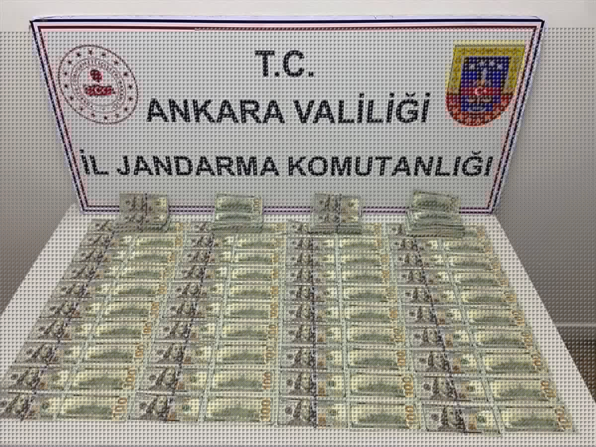 Mamak'ta 80 bin 50 dolar sahte para operasyonu: 2 gözaltı
