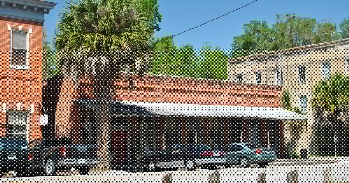 Comment on This Historic Town In Florida Has Mouth-Watering Southern Food On Every Corner by Susan Russellsnider