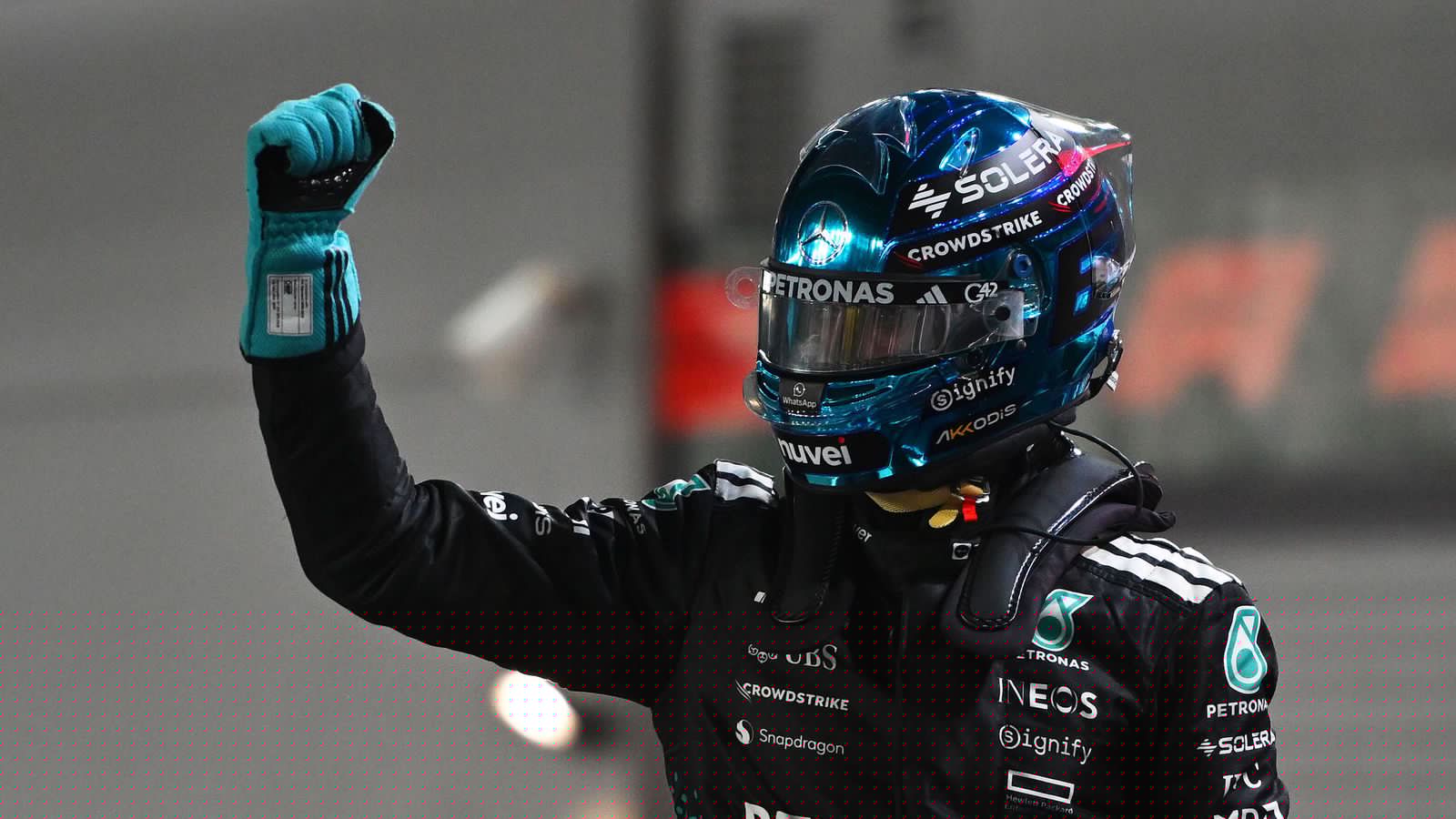 Russell fyrstur í mark í Singapúr og McLaren tryggði sigur bílasmiða